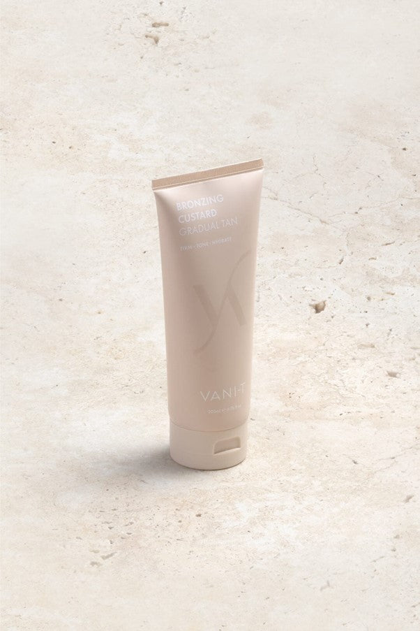 Vani-T Bronzing Custard Gradual Tan & Moisturiser - 200ml