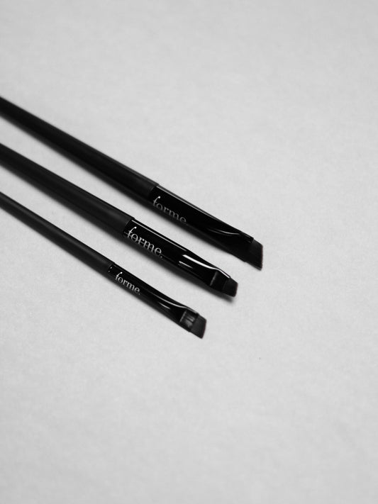 Forme Large Angled Brush