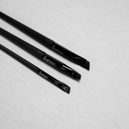 Forme Large Angled Brush